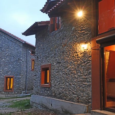 Giusvalla Forest Village Dego Стая снимка