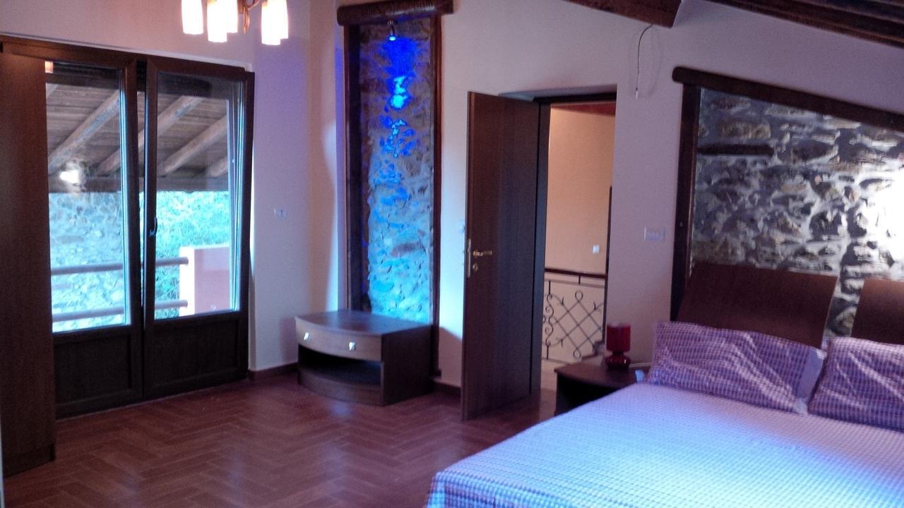 Giusvalla Forest Village Dego Стая снимка