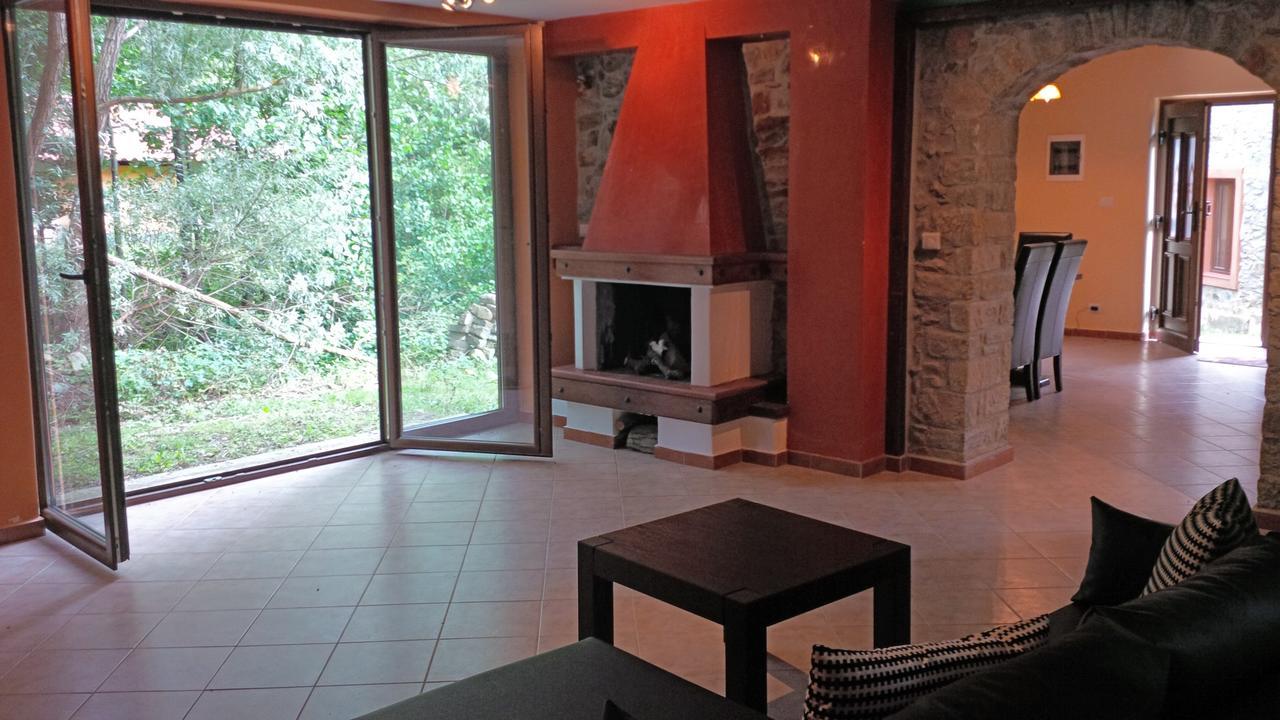 Giusvalla Forest Village Dego Стая снимка