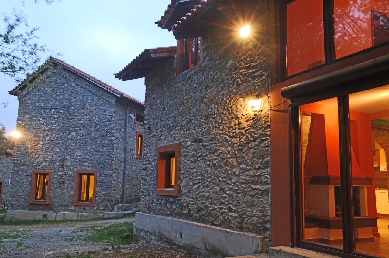 Giusvalla Forest Village Dego Стая снимка