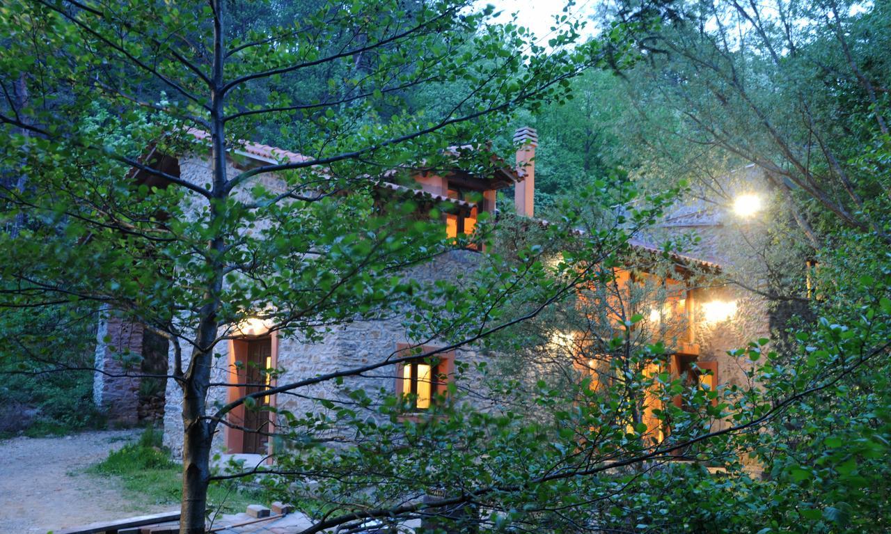Giusvalla Forest Village Dego Стая снимка