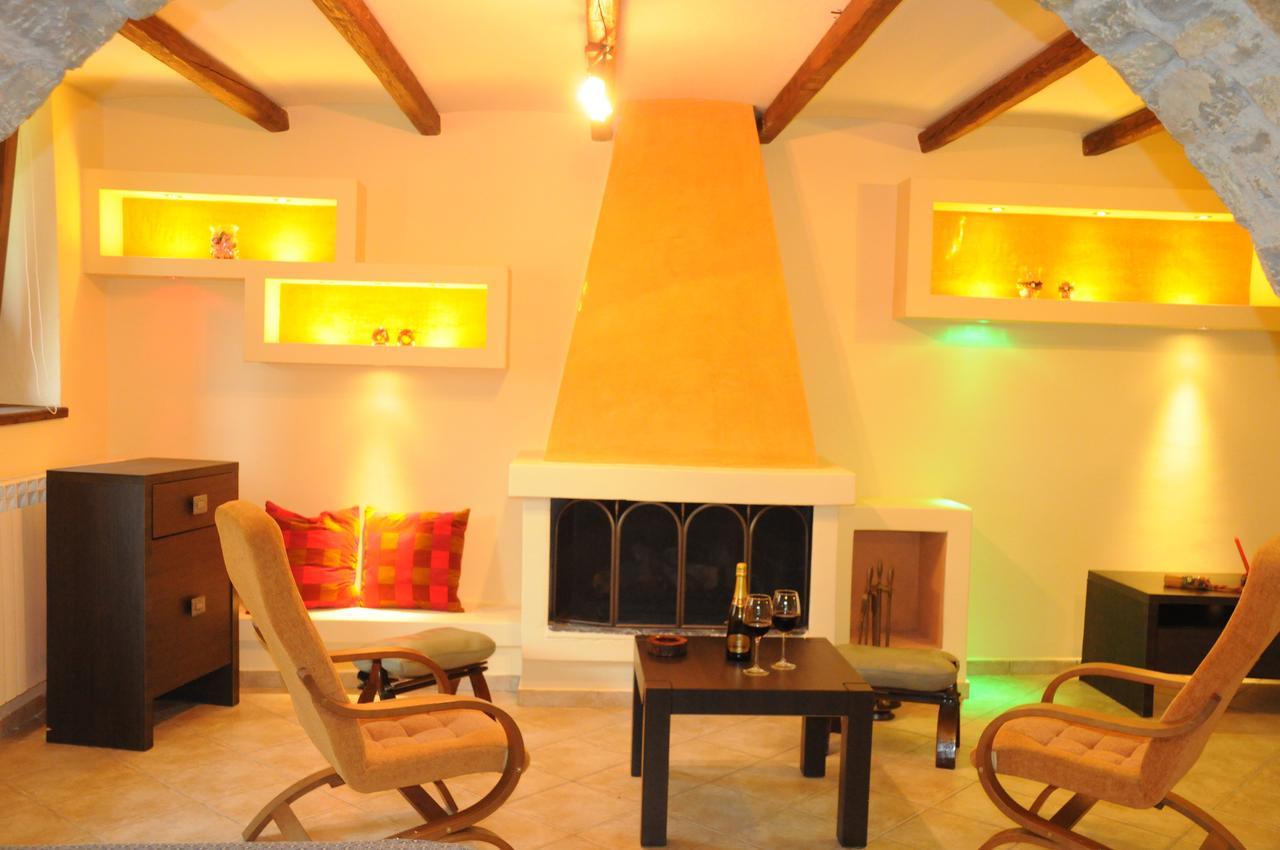 Giusvalla Forest Village Dego Стая снимка