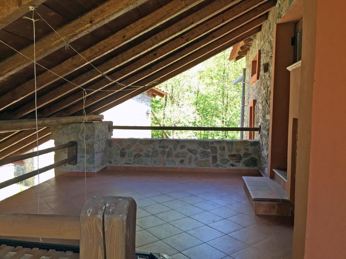 Giusvalla Forest Village Dego Стая снимка
