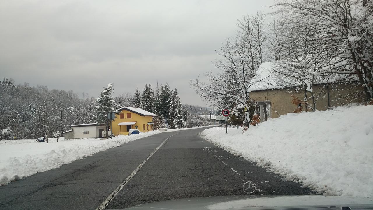 Giusvalla Forest Village Dego Екстериор снимка