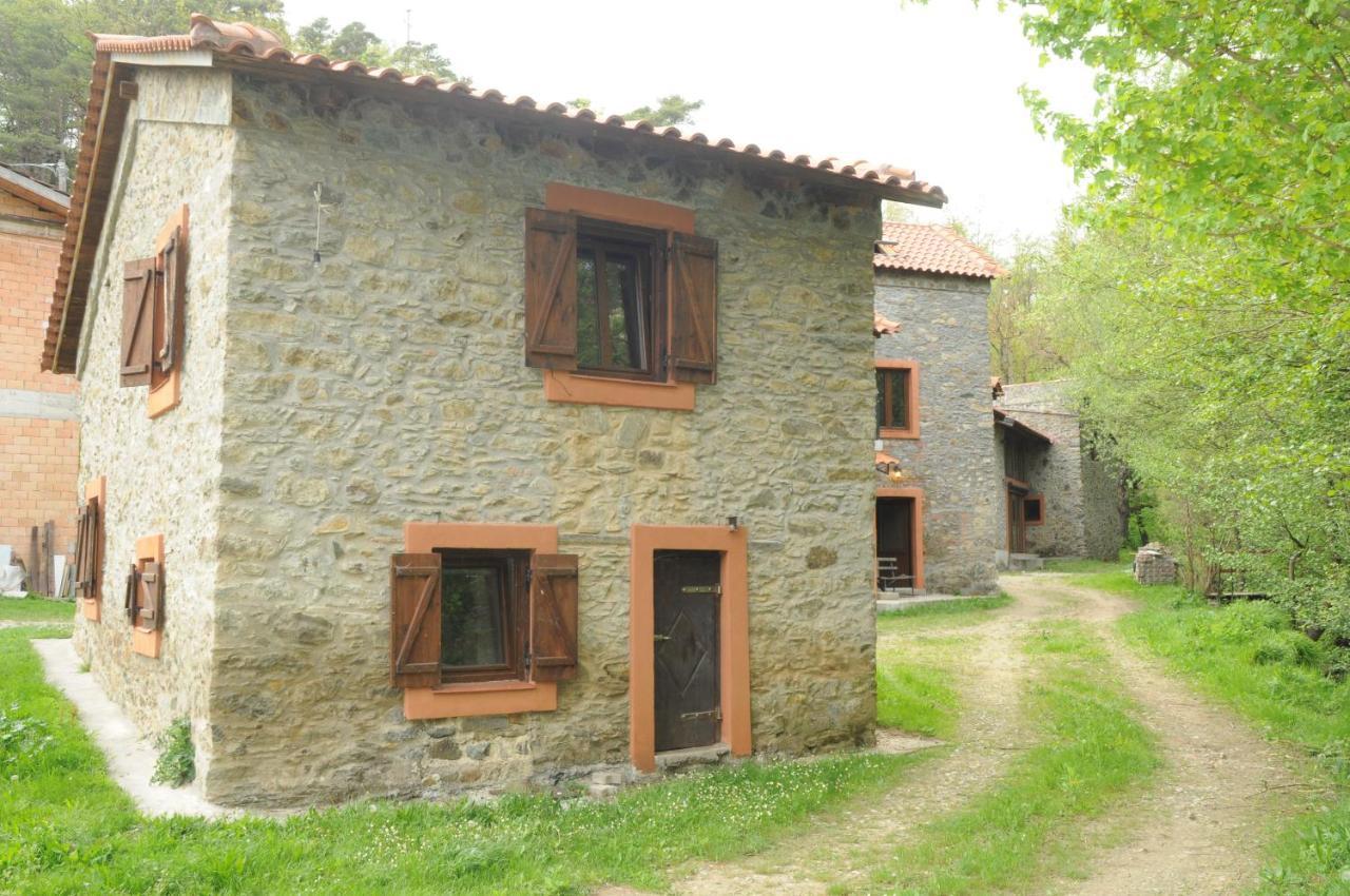 Giusvalla Forest Village Dego Екстериор снимка